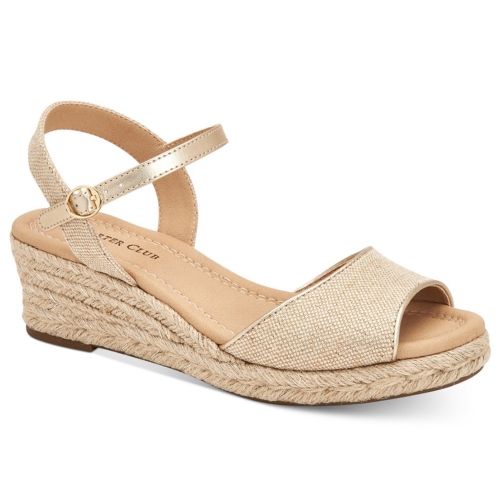 NWT CHARTER CLUB WEDGE SANDALS 10
